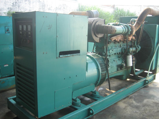 定海租赁发电机- 发电机碳刷磨损的原因是什么