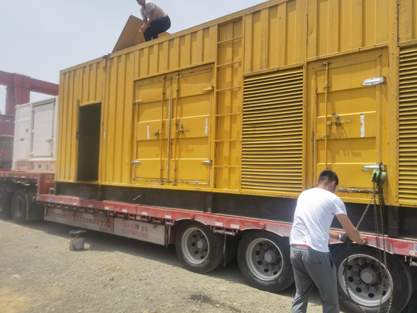 定海发电机出租100KW发电机需要什么规格的电缆线？