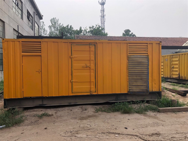 定海柴油发电机如何判断新机油是否已经完全充满机油滤清器？