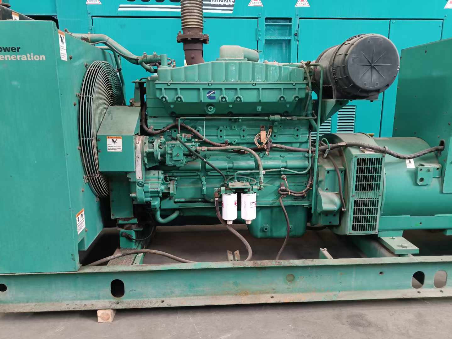 定海过载会对 600kW 柴油发电机组造成哪些损害？