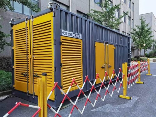 定海如何使用转速表检查发动机的转速？